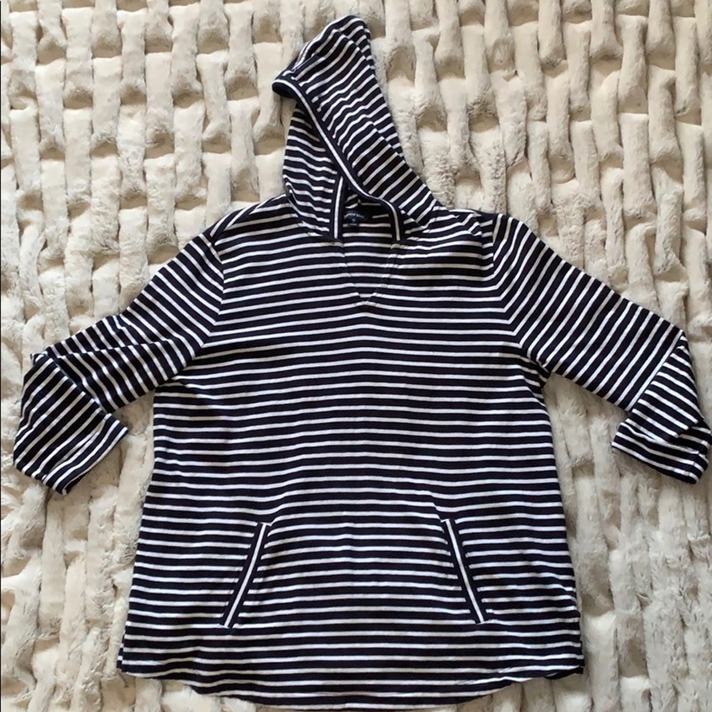 Lands’ End Hoodie